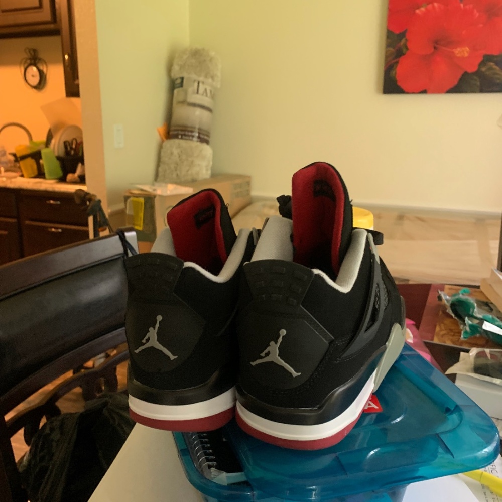 Jordan Bred 4